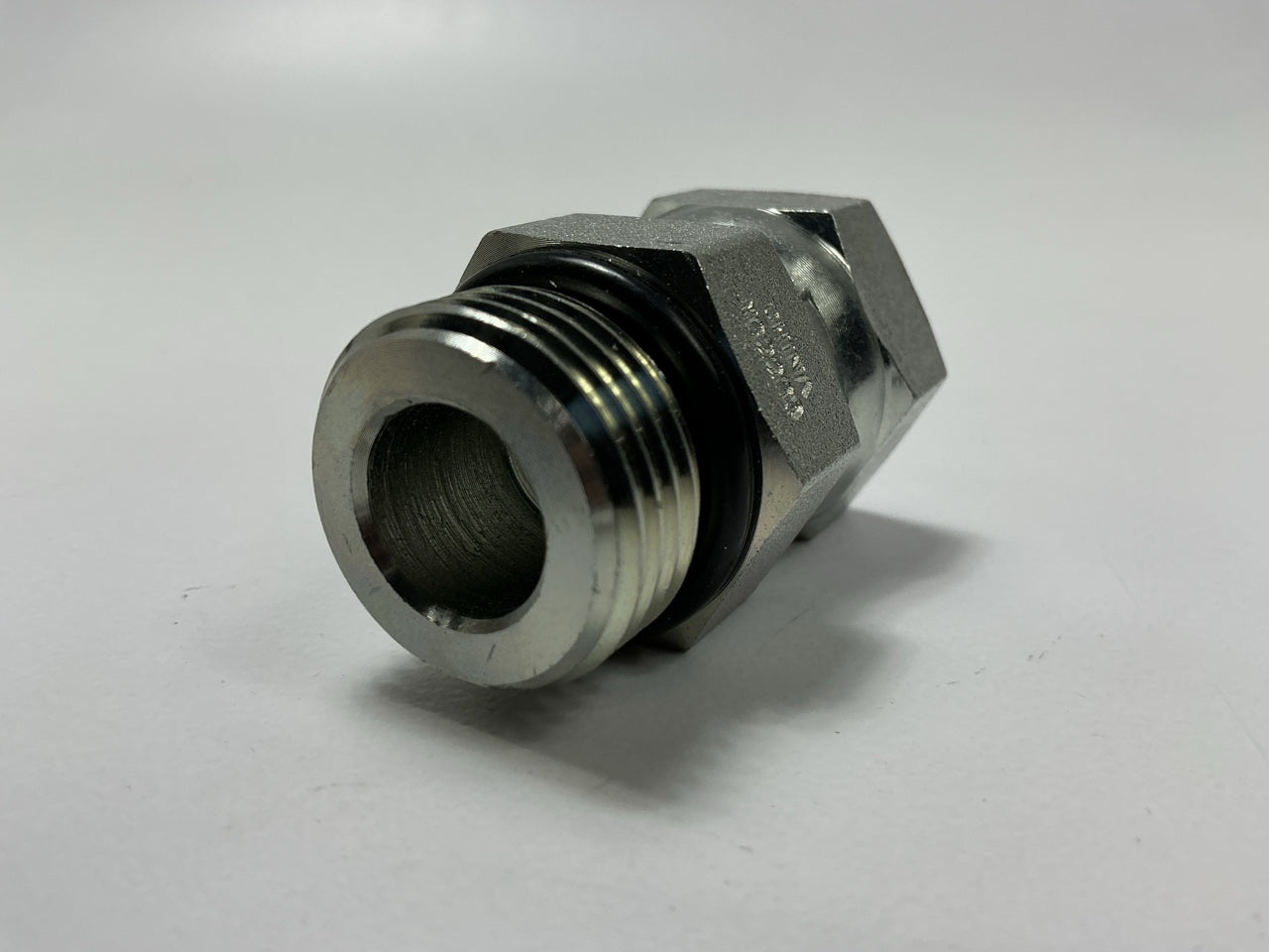 G60285-1008 Male O-Ring Boss To Female Pipe Swivel NPSM Adapter 7/8-14'' Thread