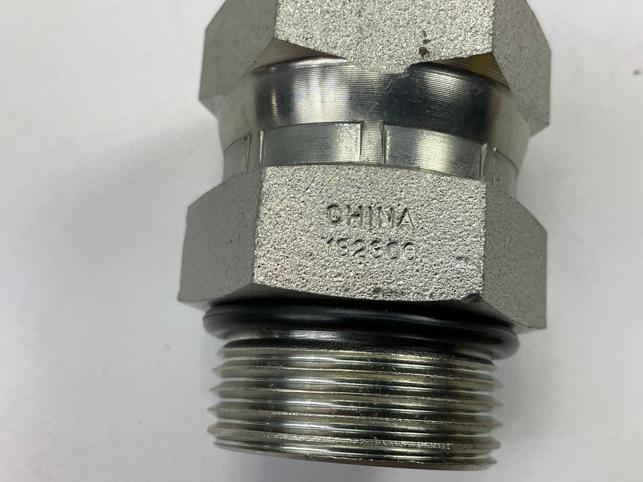 Gates G60285-1616 Male O-Ring Boss To Female Pipe Swivel NPSM - 16MB-16FPX