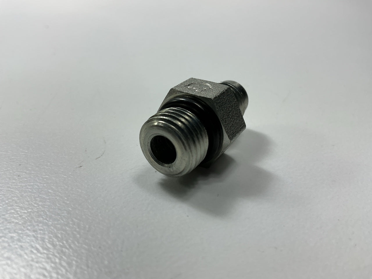 G60301-0504 Male O-Ring To Male 37° Hose Adapter 1/2''-20 X 7/16''-20 Thread