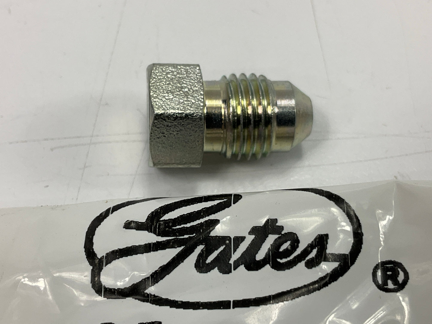 Gates G60402-0004 Male JIC 37° Flare Plug, 7/16-20 Thread