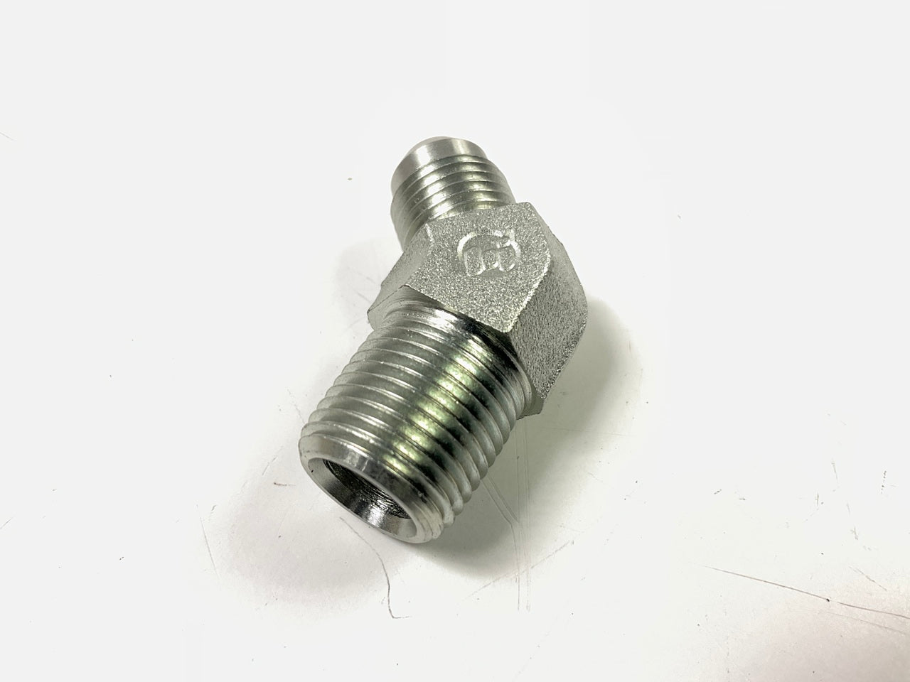 Gates G60497-0606 45 DEGREE JIC 37 Hydraulic Fitting Adapter 3/8-18 To 9/16-18