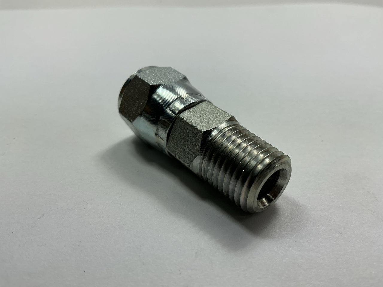 Gates G60520-0604 Female JIC 37° Flare Swivel To Male Pipe NPTF, 9/16-18 Thread