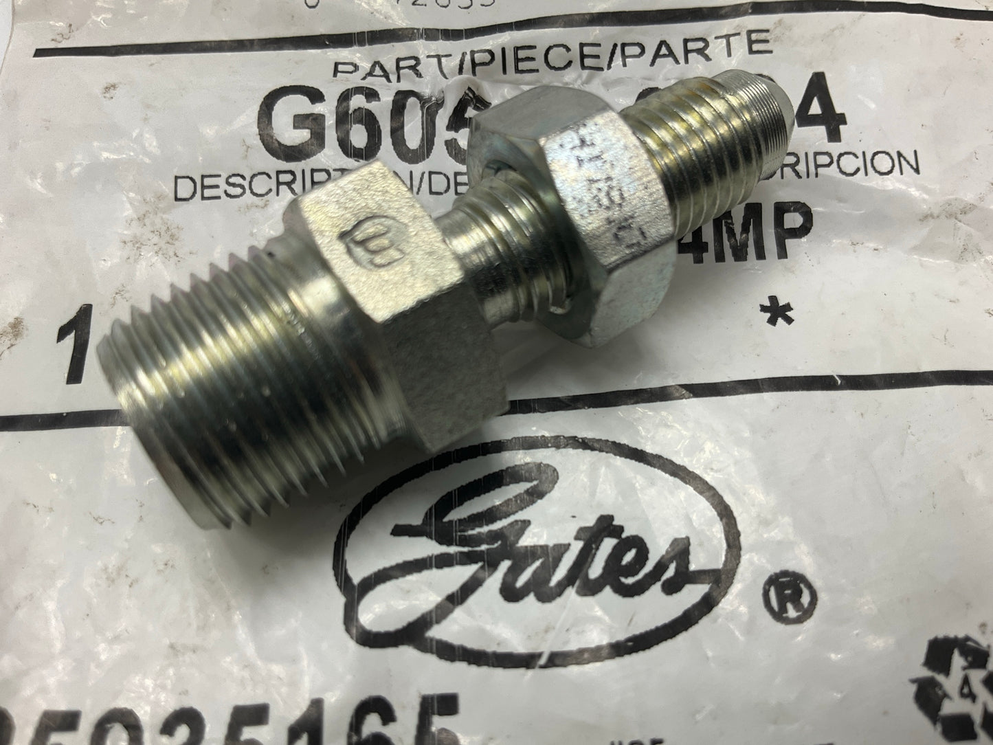 Gates G60541-0604 Male JIC 37° Flare Bulkhead To Male Pipe NPTF - 6MJBKHD-4MP