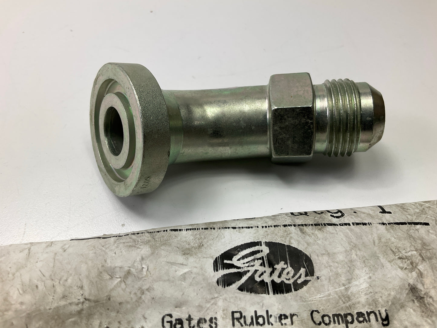 Gates G60935-1212 Code 62 O-Ring Flange Heavy To Male JIC 37° Flare 45° Adapter