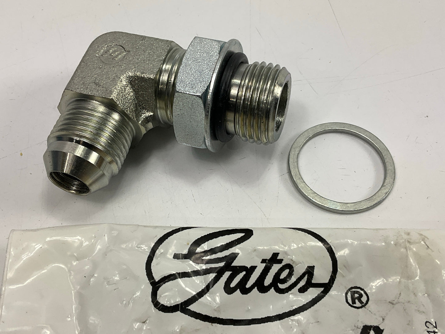 G62460-0808 90° British Male Standard Pipe W/ O-Ring To Male JIC 37° Fitting