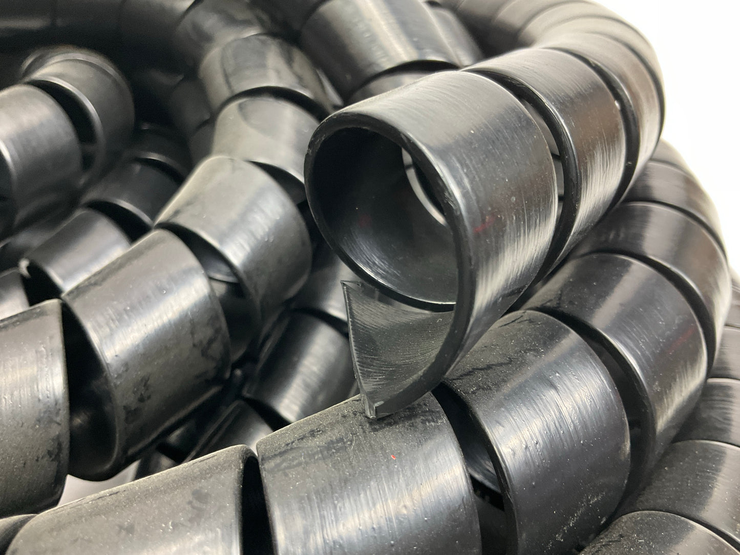 Gates G80901-0020 Hydraulic Hose Protective Poly Guard Sleeve For 1.1''-1.35'' OD