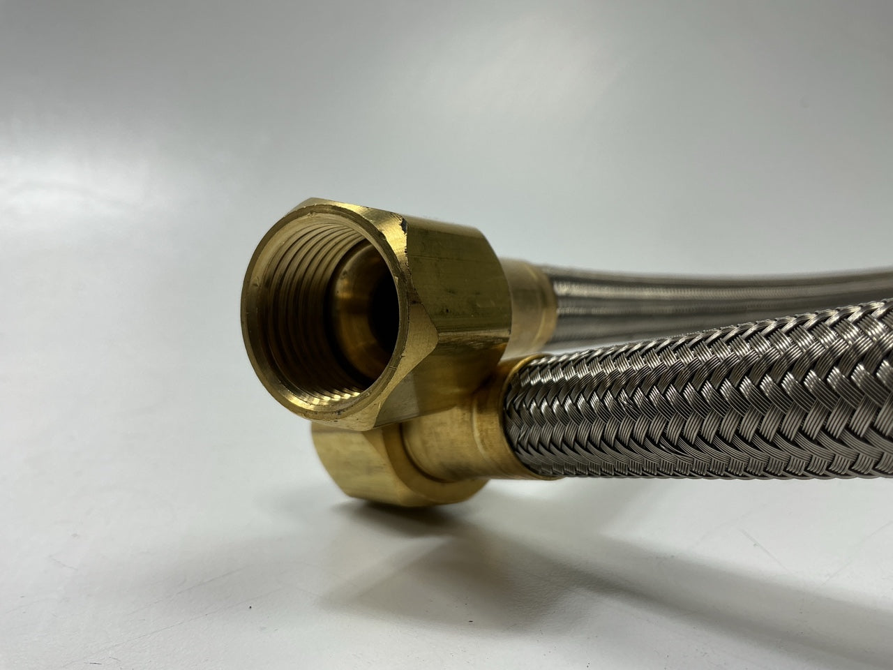 Gates G89170-1072 6' C14 Hydraulic Hose 1/2'' ID (2) Flare Swivel (FJSX) Couplers