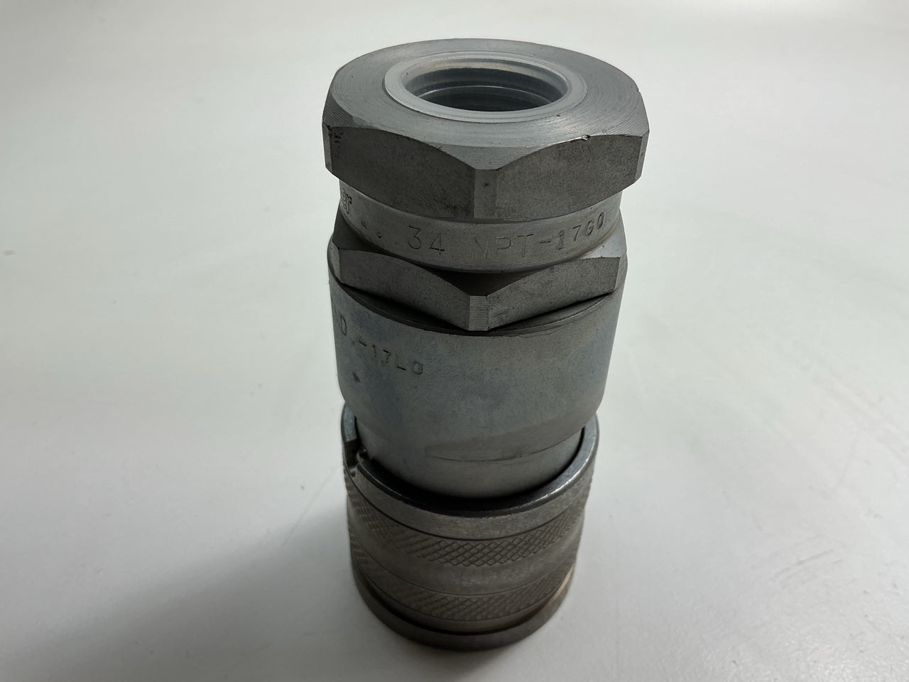 Gates G94921-1212 Female Flush Face Valve To Female Pipe 3/4''-14 Thread