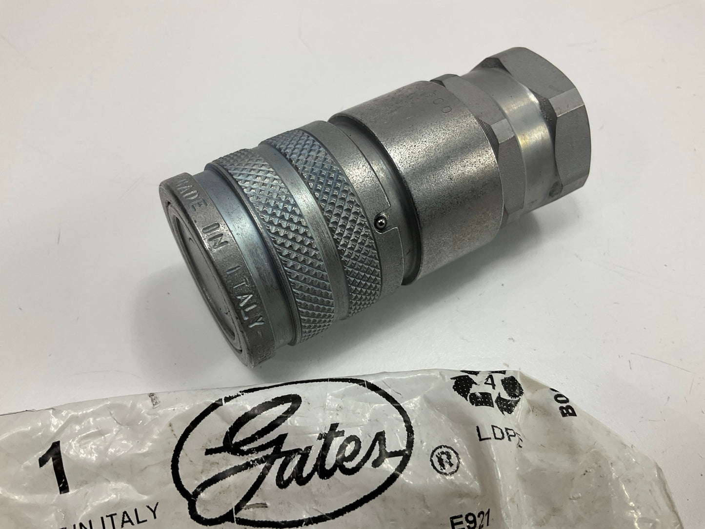 Gates G94922-0808 Hydraulic Hose Quick Disconnect Coupler Fitting 3/4-16 Female