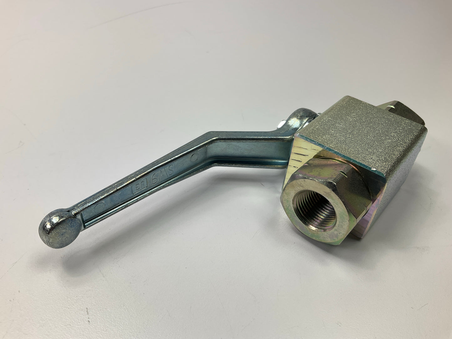 Gates G96110-0606 Female Pipe NPTF Two Way Block Style - 6FP-6FPBV