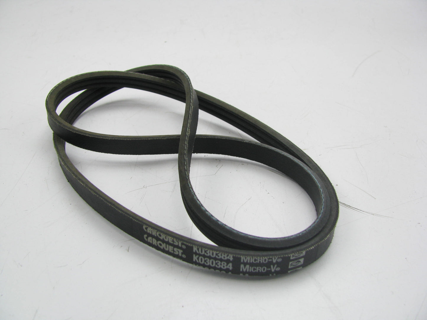 Gates K030384 Serpentine Belt - 0.42'' X 39.00'' - 3 Ribs