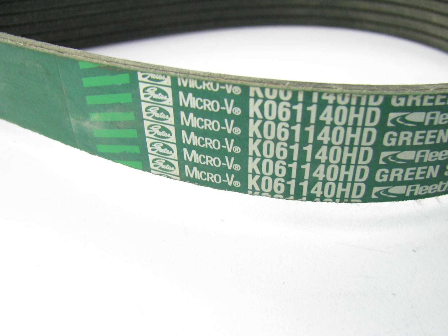 Gates K061140HD Serpentine Belt - 0.84'' X 113.99'' - 6 Ribs