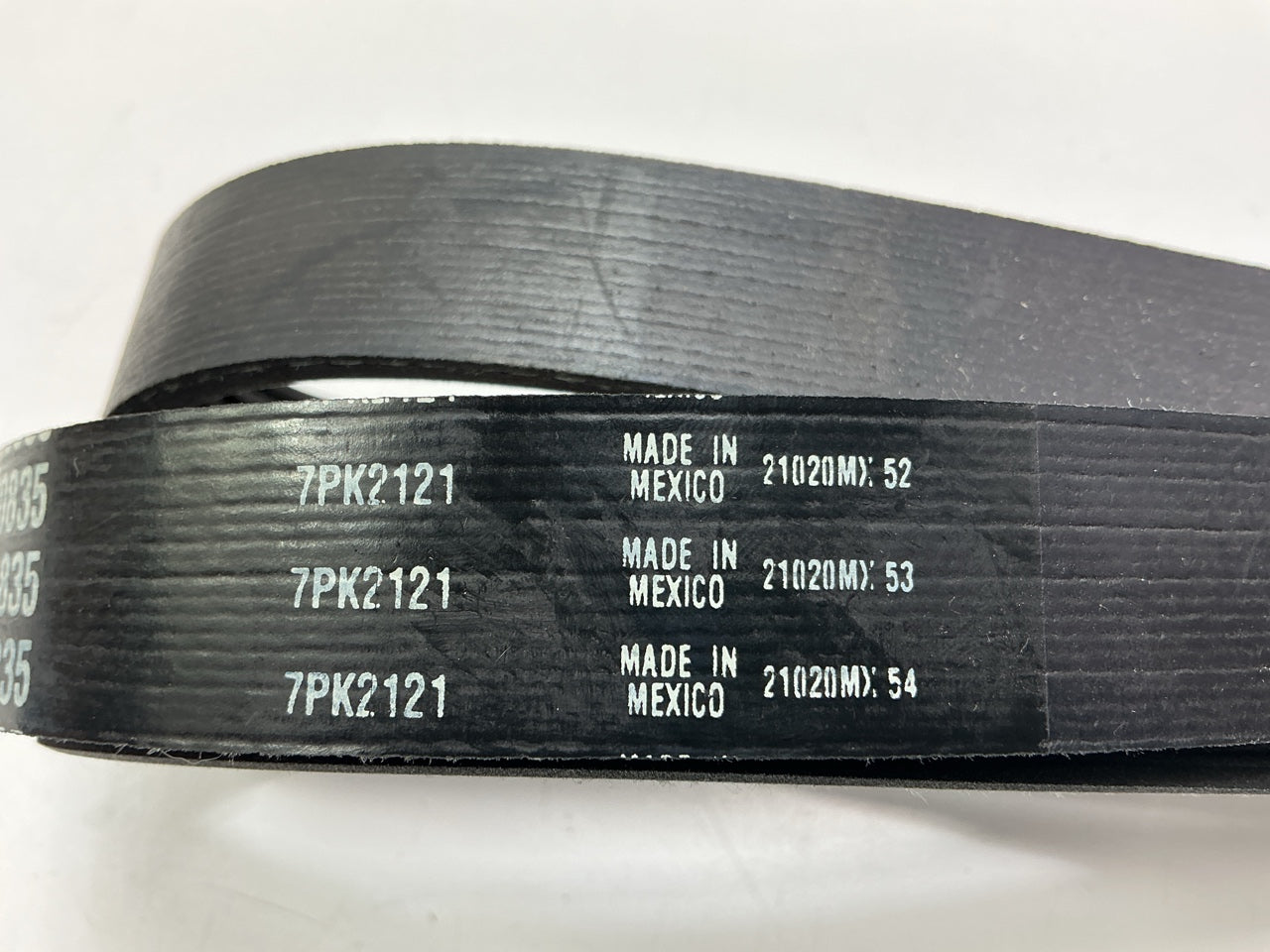 Gates K070835 Serpentine Belt