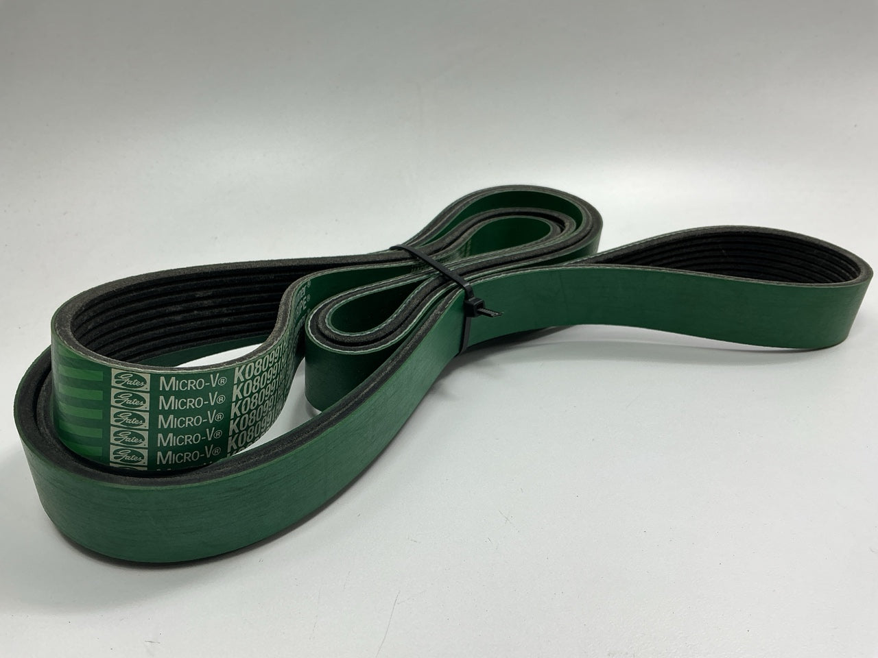 Gates K080991HD Serpentine Belt - 1.12'' X 99.65'' - 8 Ribs