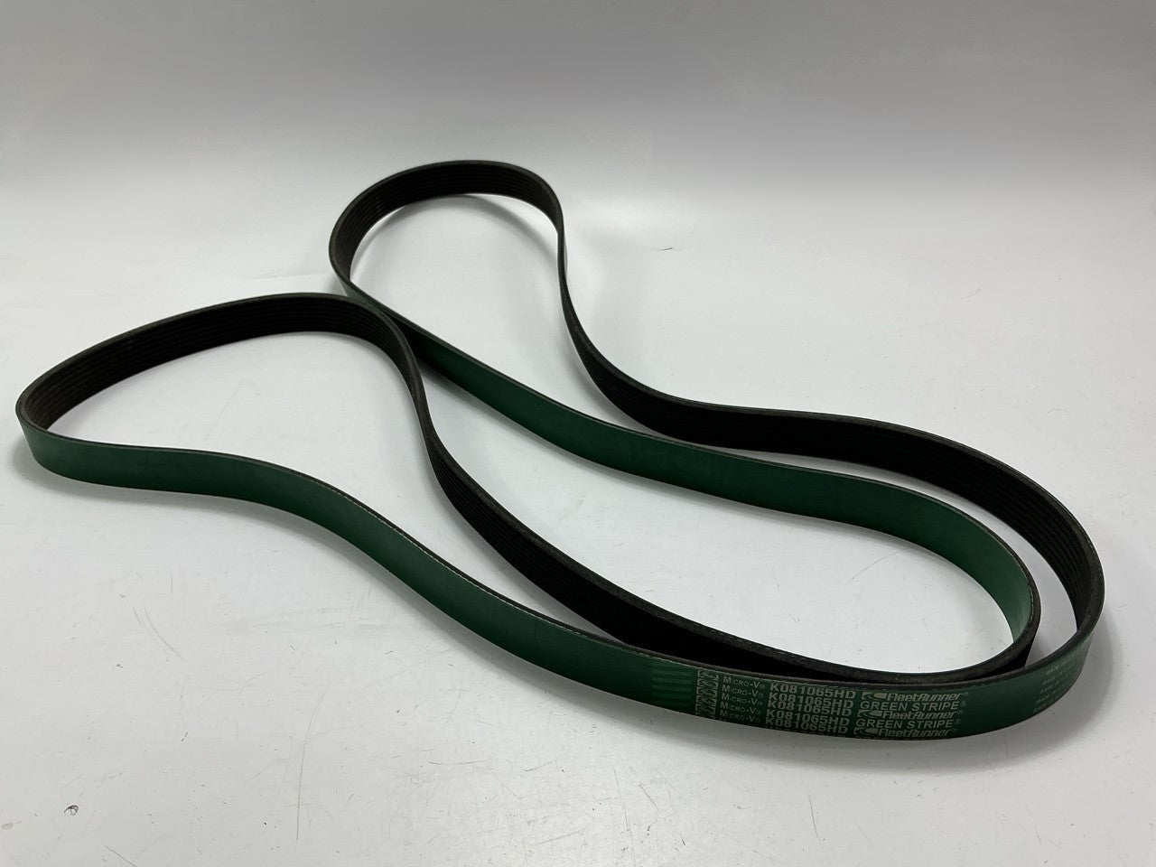 Gates K081065HD Serpentine Belt - 1.12'' X 107.125'' - 8 Ribs