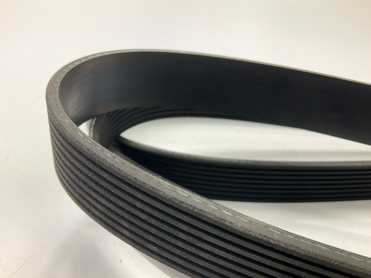 Gates K081348 Serpentine Belt