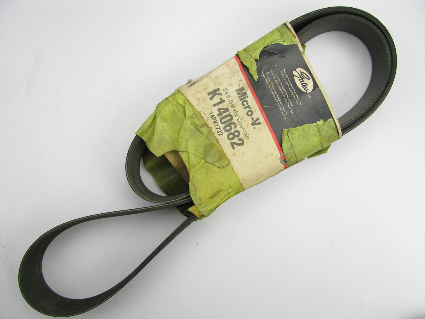 Gates K140682 Serpentine Belt