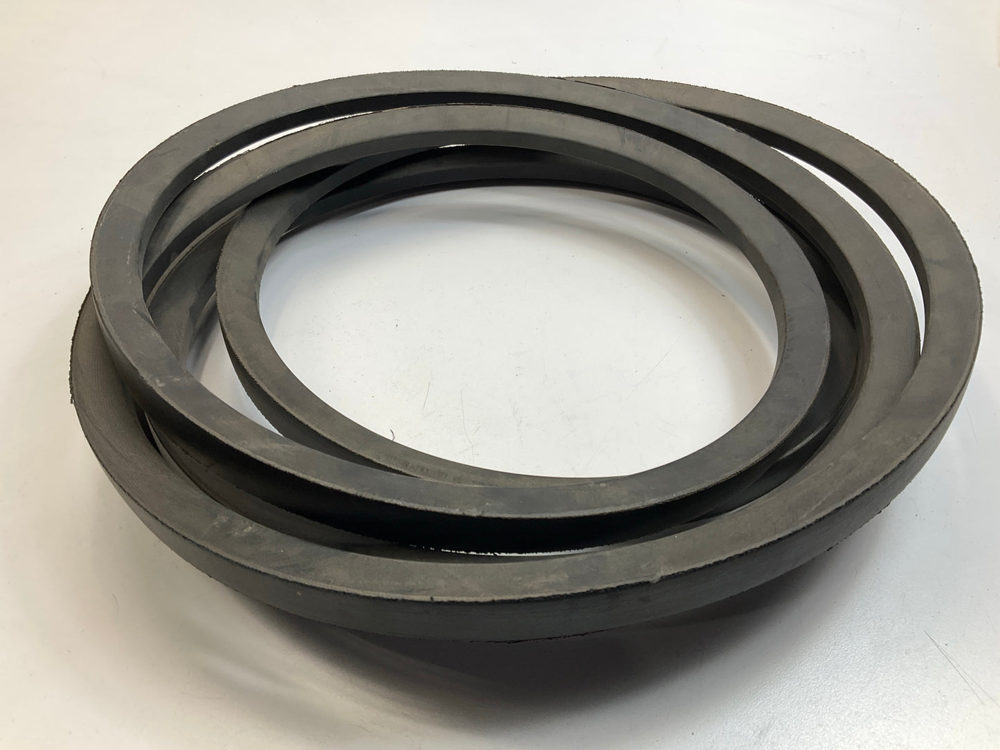 Gates SPC5600 Metric V-Belt 5634mm Long, 22mm Top Width