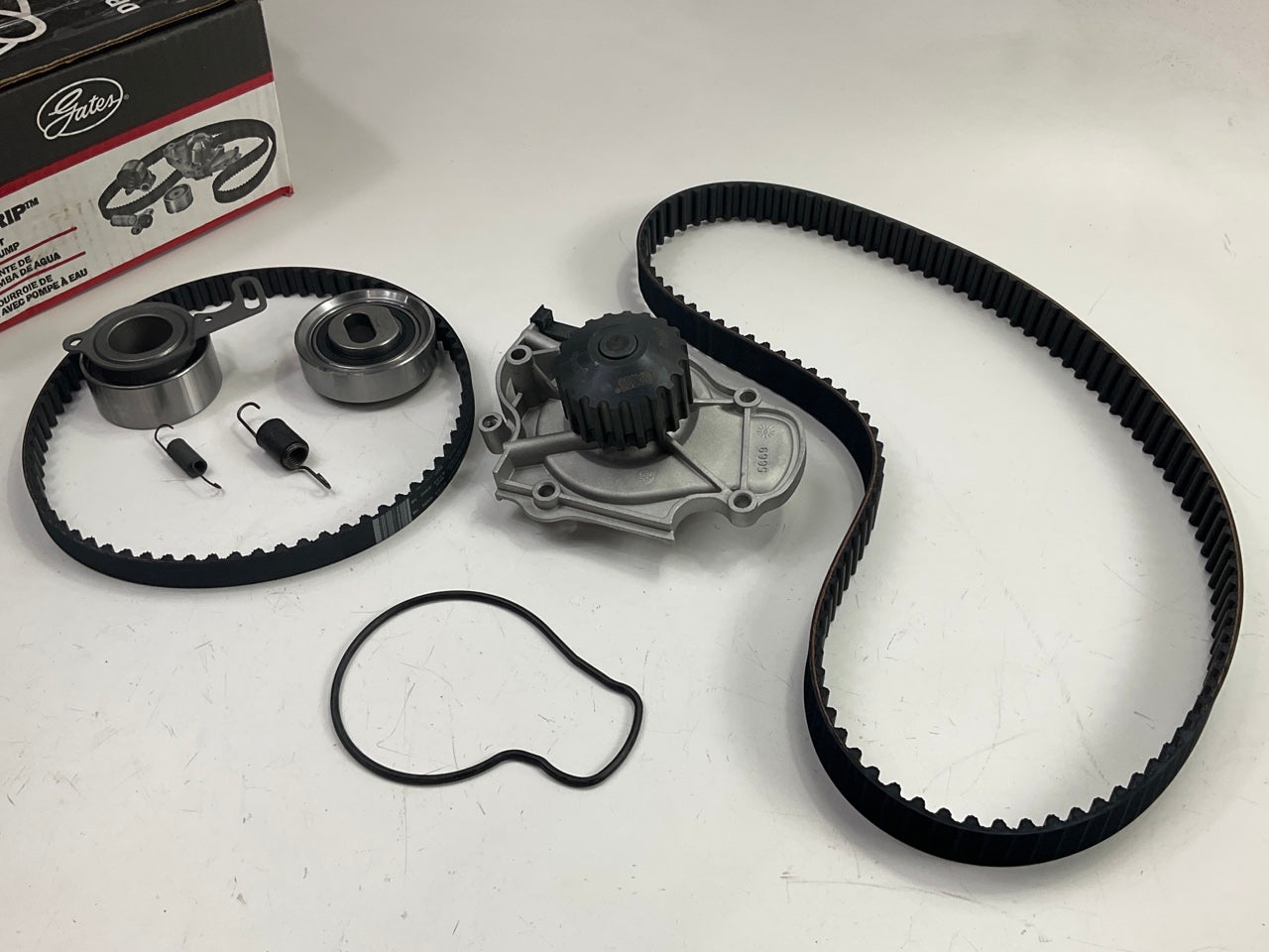 Gates TCKWP244 Engine Timing Belt Kit With Water Pump
