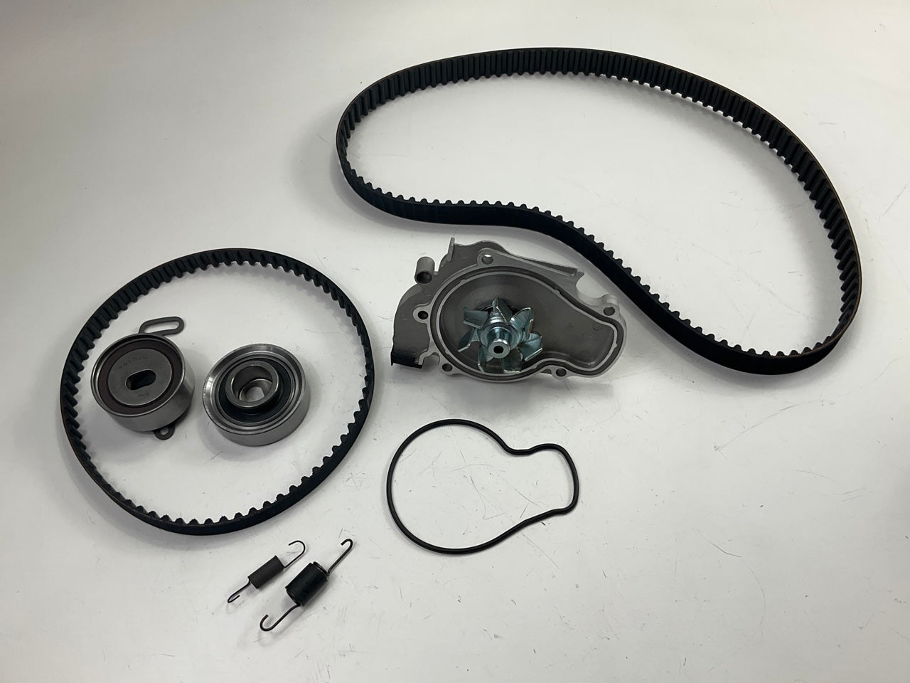 Gates TCKWP244 Engine Timing Belt Kit With Water Pump