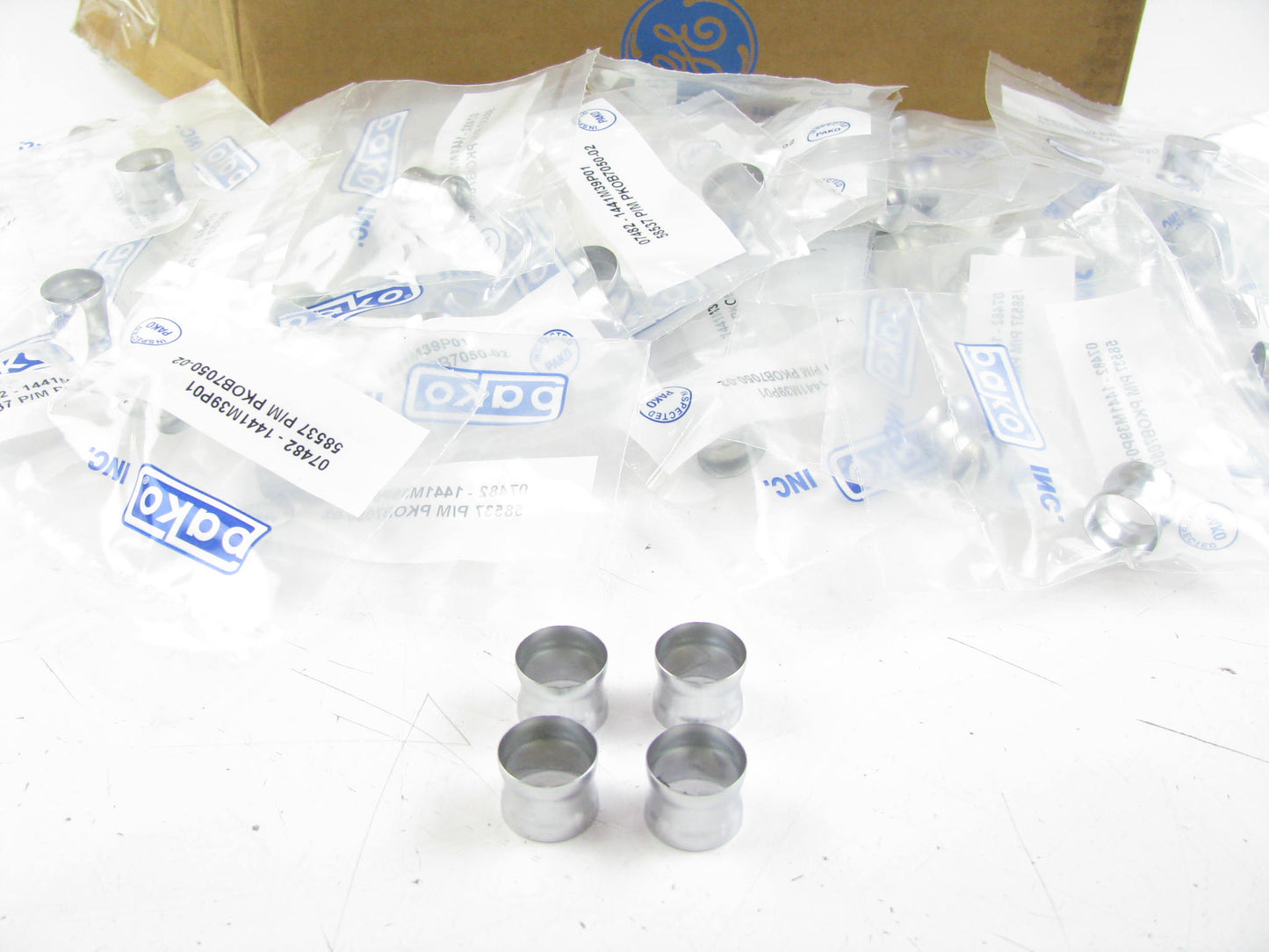 360 Pieces -  GE Insulator Sleeve Bushing 1441M39P01