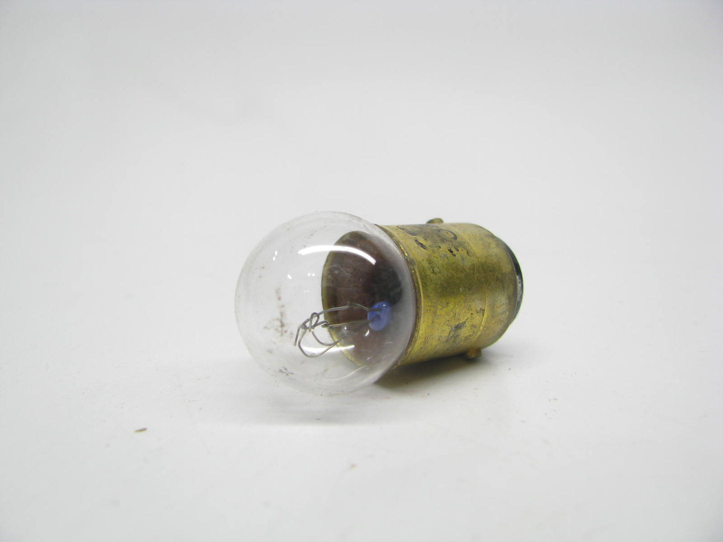 SET OF 10 - GE 304 Miniature  Light Bulbs 8.4W 28V