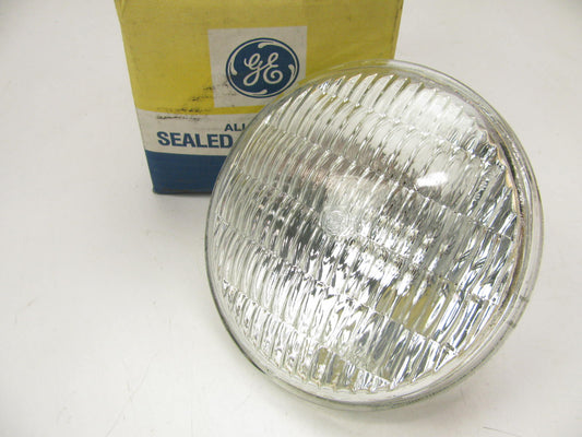GE 4478 Sealed Beam Lamp Light Bulb PAR46 13V 60W