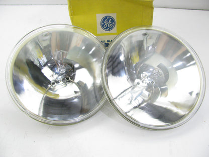 (2) GE 4552 Aircraft Landing Bulbs Sealed Beam Lamp Light Bulbs 250W 28V PAR64