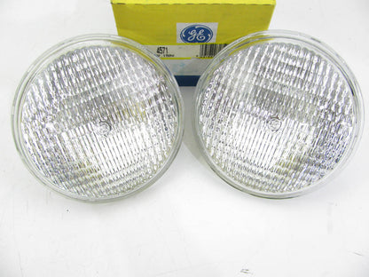 (2) GE 4571 150W 28V PAR46 Sealed Beam Light Bulbs