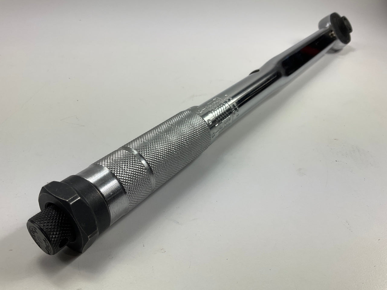 USED MAYBE ONCE - Gearhead GH3001 3/8'' & 1/2'' Dual Drive Torque Wrench