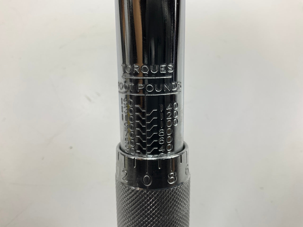 USED MAYBE ONCE - Gearhead GH3001 3/8'' & 1/2'' Dual Drive Torque Wrench