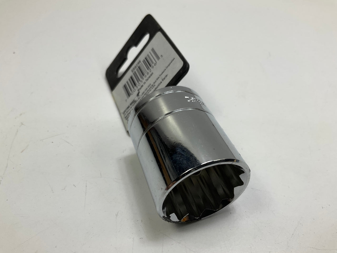 Gearhead GH8296 1/2'' Drive, 12 Point, 1'' Socket.