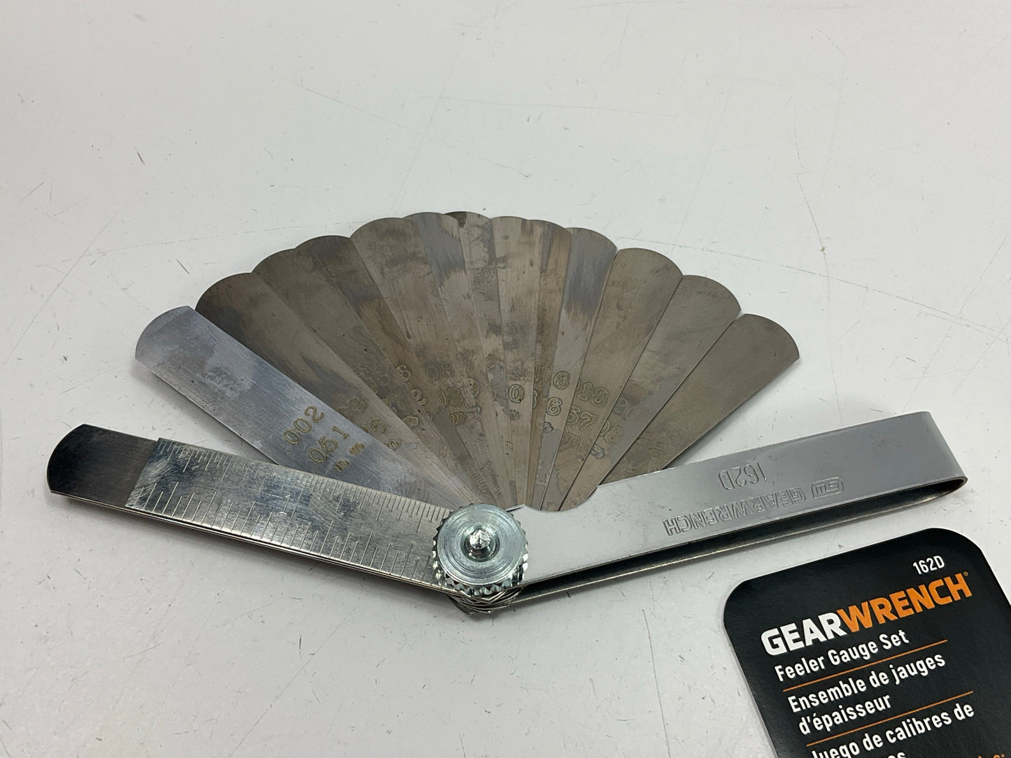 Gearwrench 162D 15 Blade SAE/Metric Feeler Gauge 0.002- 2.025'' (0.051 - 0.635mm)