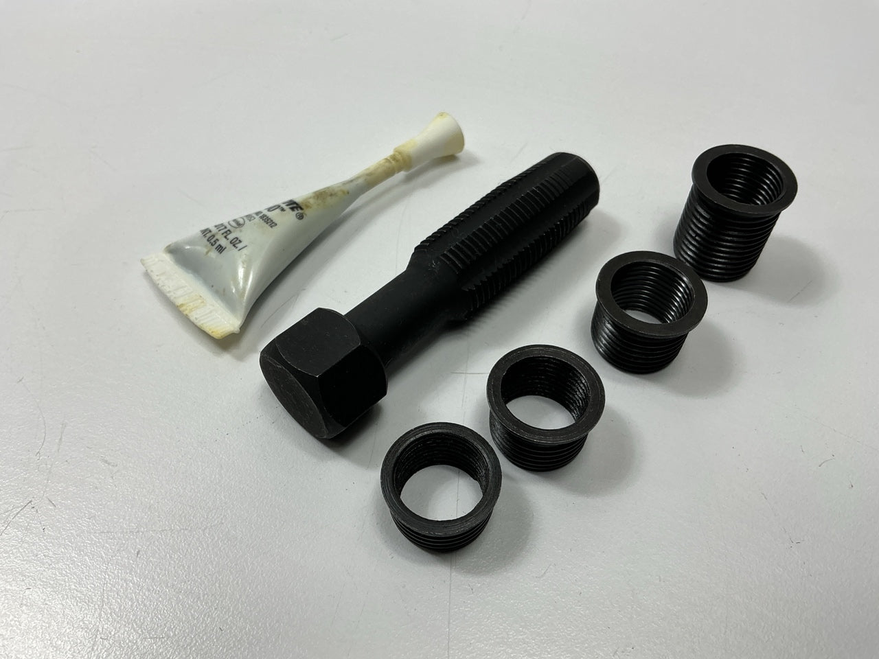 GearWrench 2125D 14mm Cylinder Head Rethreader Kit