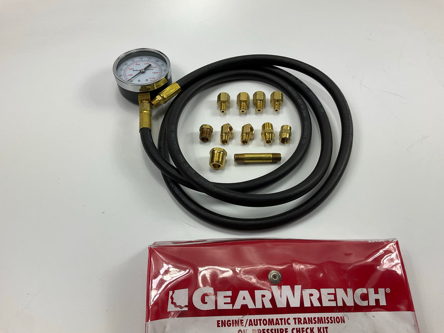 Gearwrench 3343D Engine And Automatic Transmission Oil Pressure Check Tool Kit