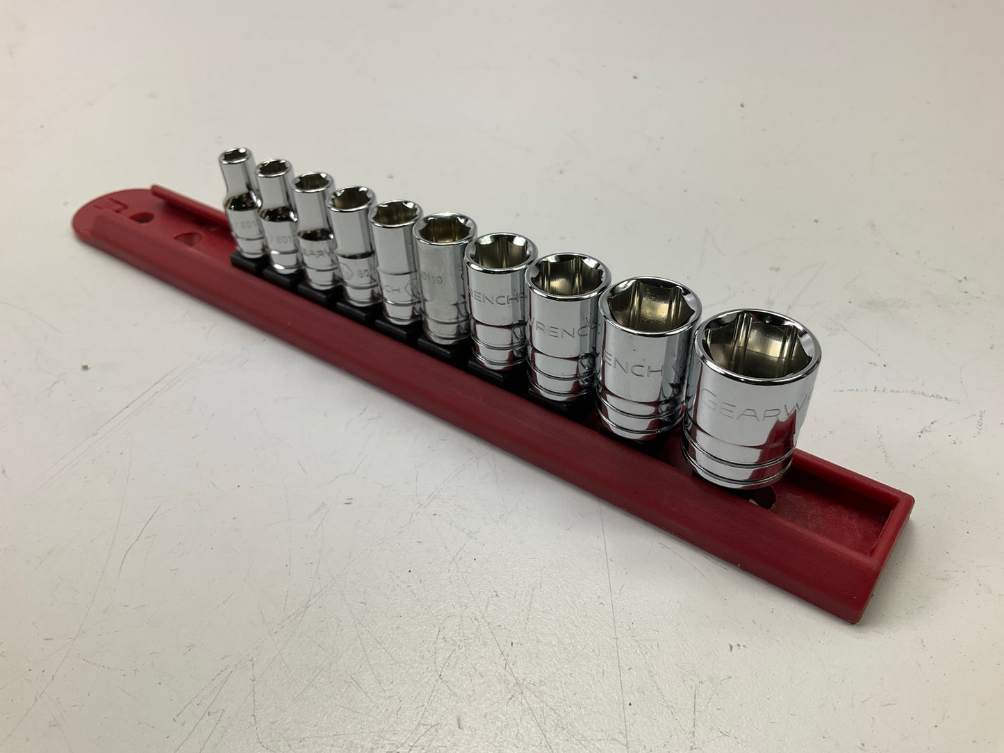 Gearwrench 80303 10 Piece 1/4'' Drive 6 Point Standard SAE Socket Set 3/16''-9/16''
