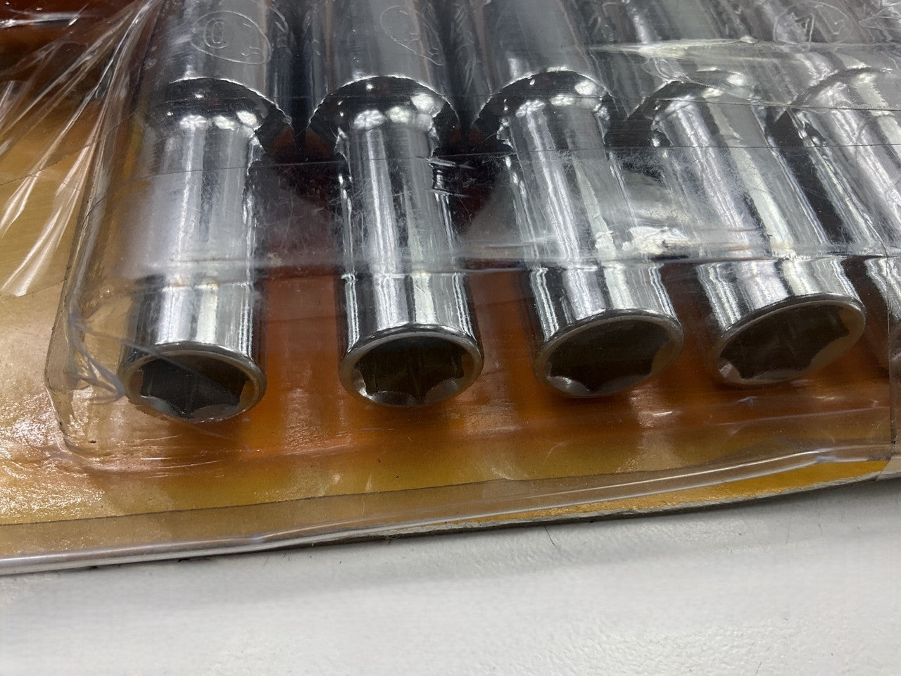 Gearwrench 80704 10 Piece 1/2'' Drive 6 Point Deep Metric Socket Set