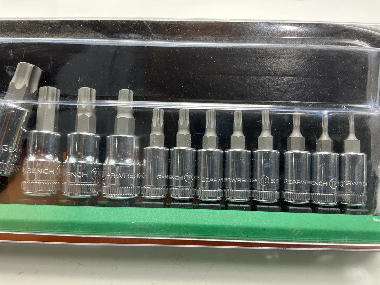 Gearwrench 80725 - 1/4'' 3/8'' 1/2'' Torx Tamper-Proof Bit Socket Set - 13 Pc