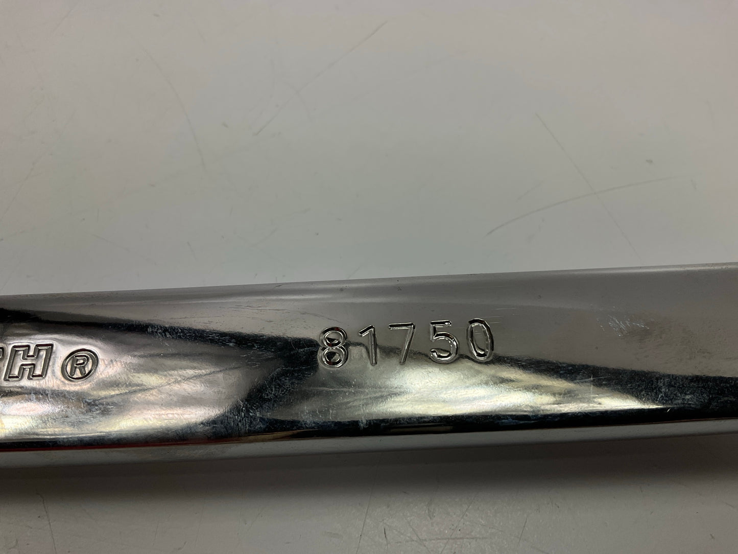 Gearwrench 81750 1-1/2'' Long Pattern 12 Point Angled Head Combination Wrench
