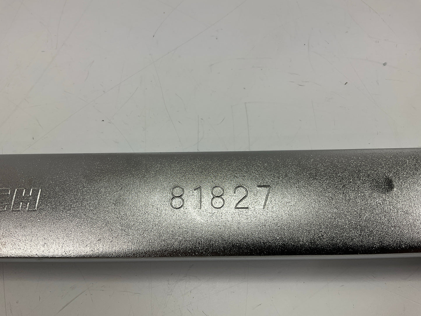 Gearwrench 81827 2-1/4'' 12 Point Long Pattern Satin Combination Wrench