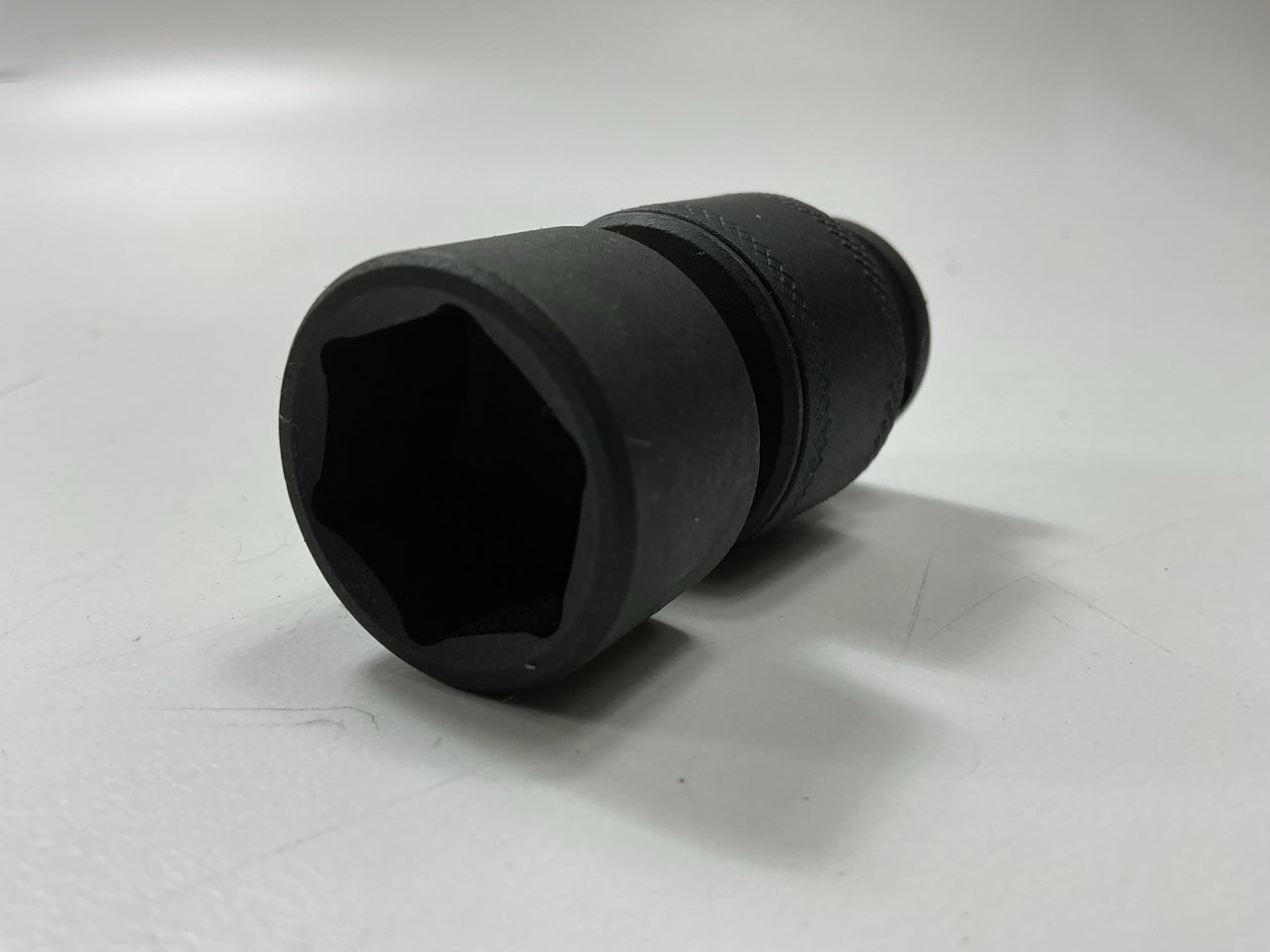 Gearwrench 84365N 19mm, 6 Point, Universal Impact Socket