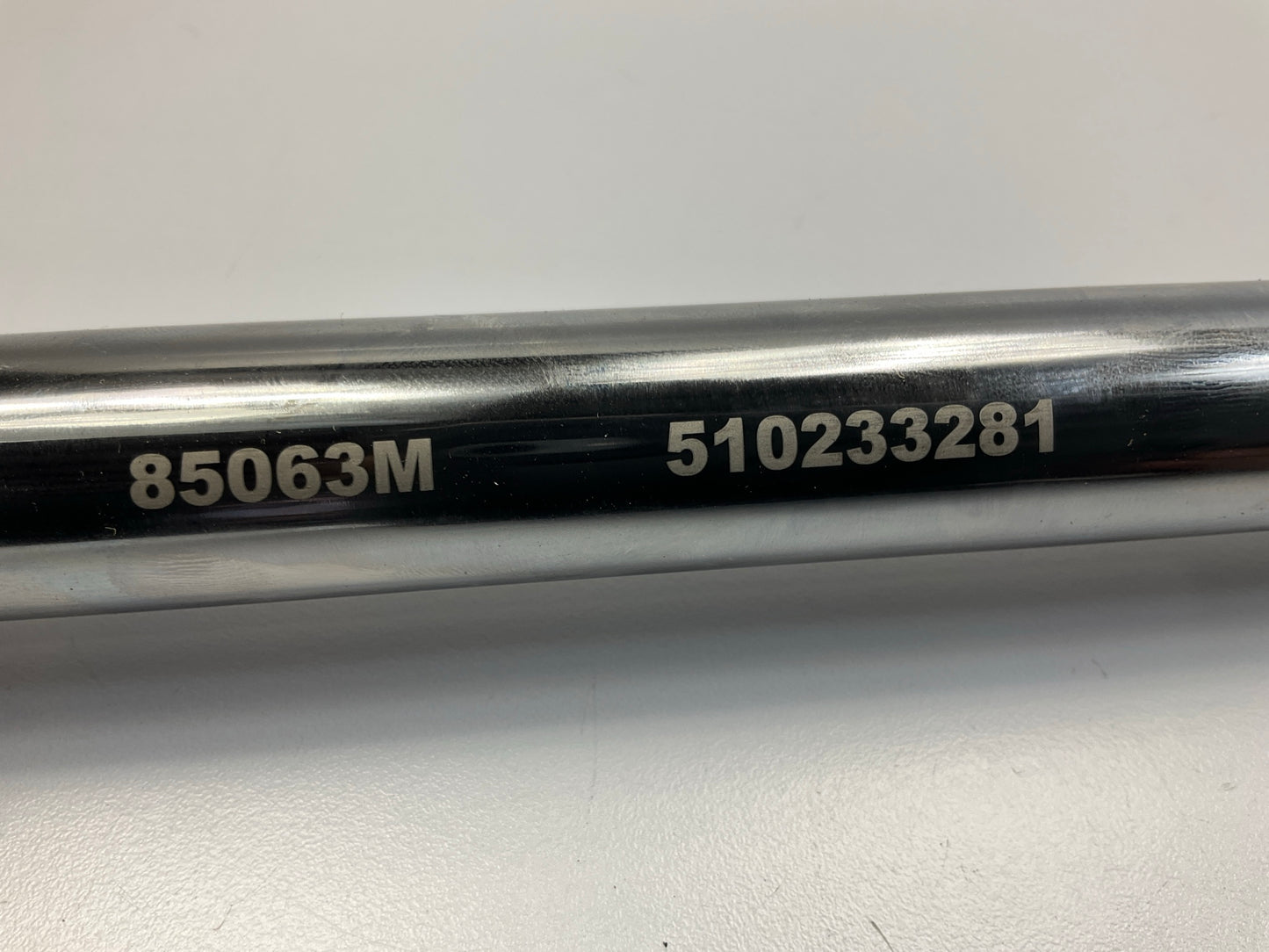 Gearwrench 85063M 1/2'' Drive Micrometer Torque Wrench 20-150 Ft/lbs.