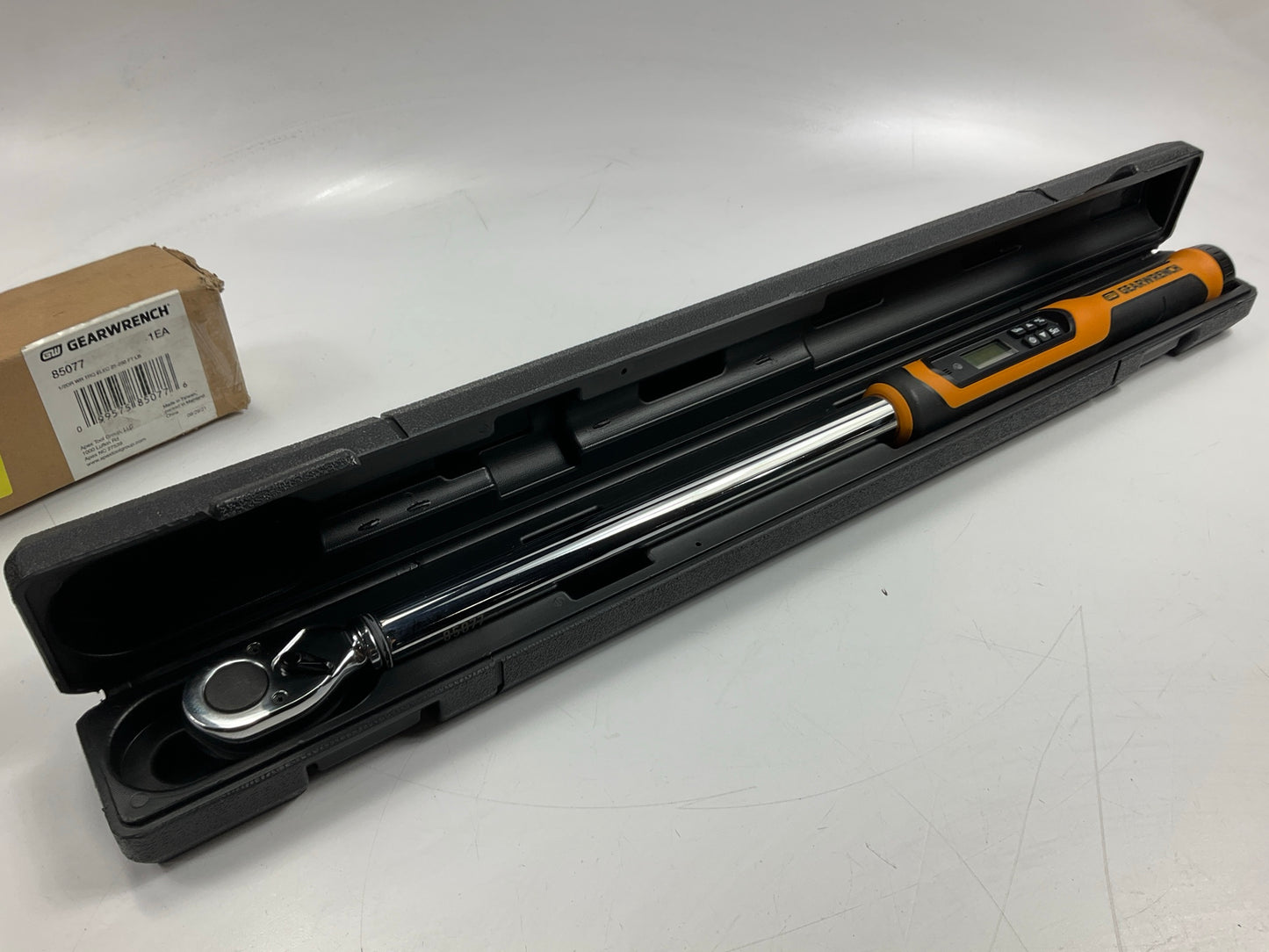GEARWRENCH 85077 1/2'' Drive Electronic Torque Wrench
