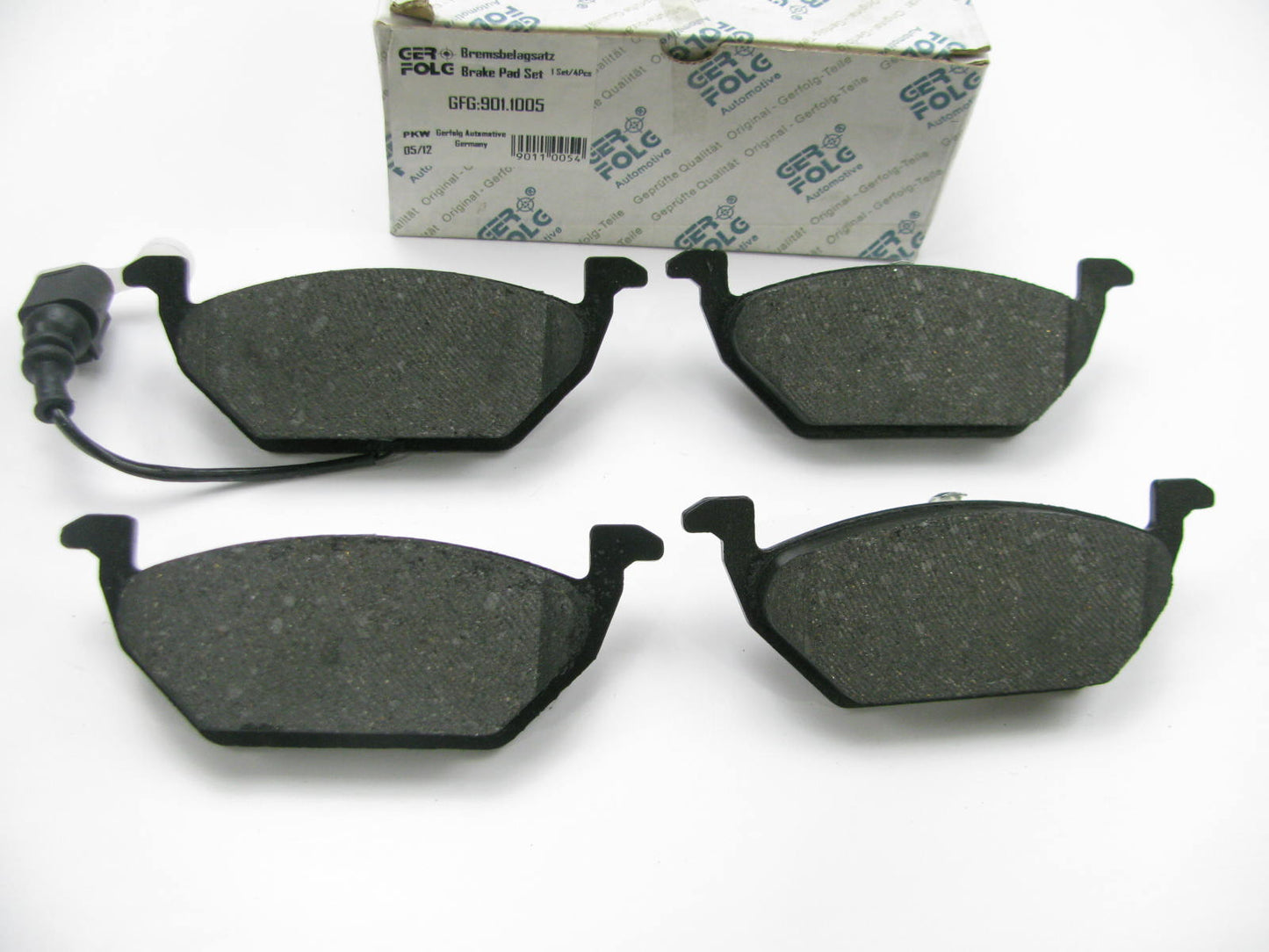Gerfolg 9011005 Front Brake Pads - 2000-2010 VW Beetle, 2000-2013 Jetta