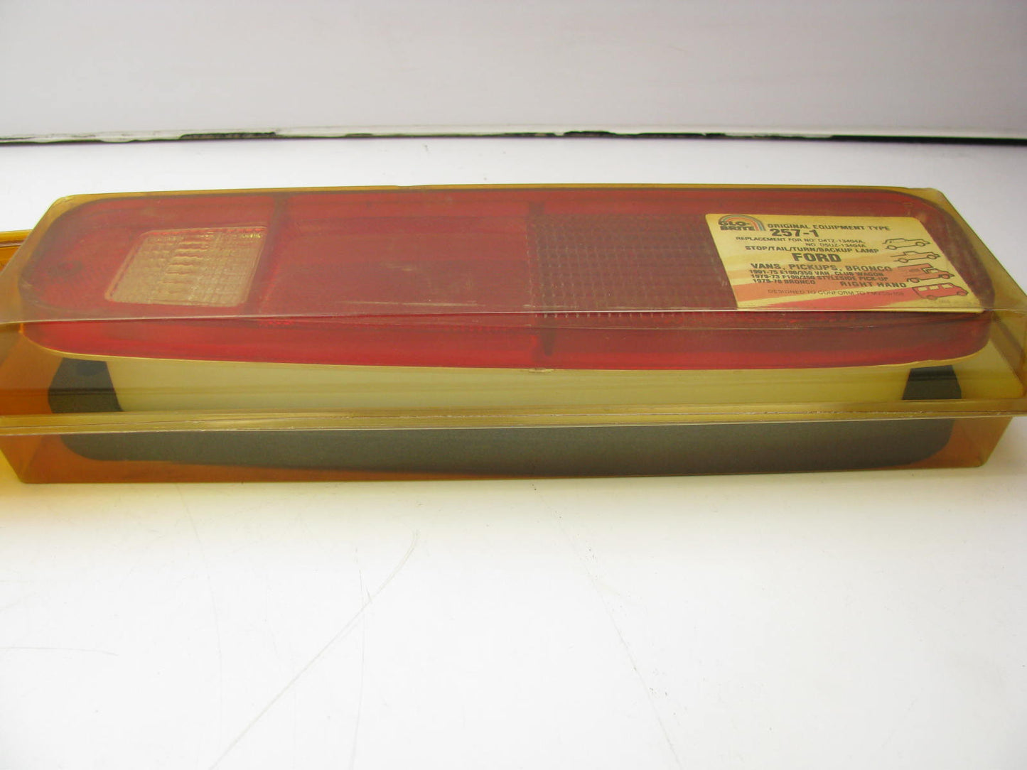 Glo-Brite 257-1 Right Passengers Side Tail Light Lamp