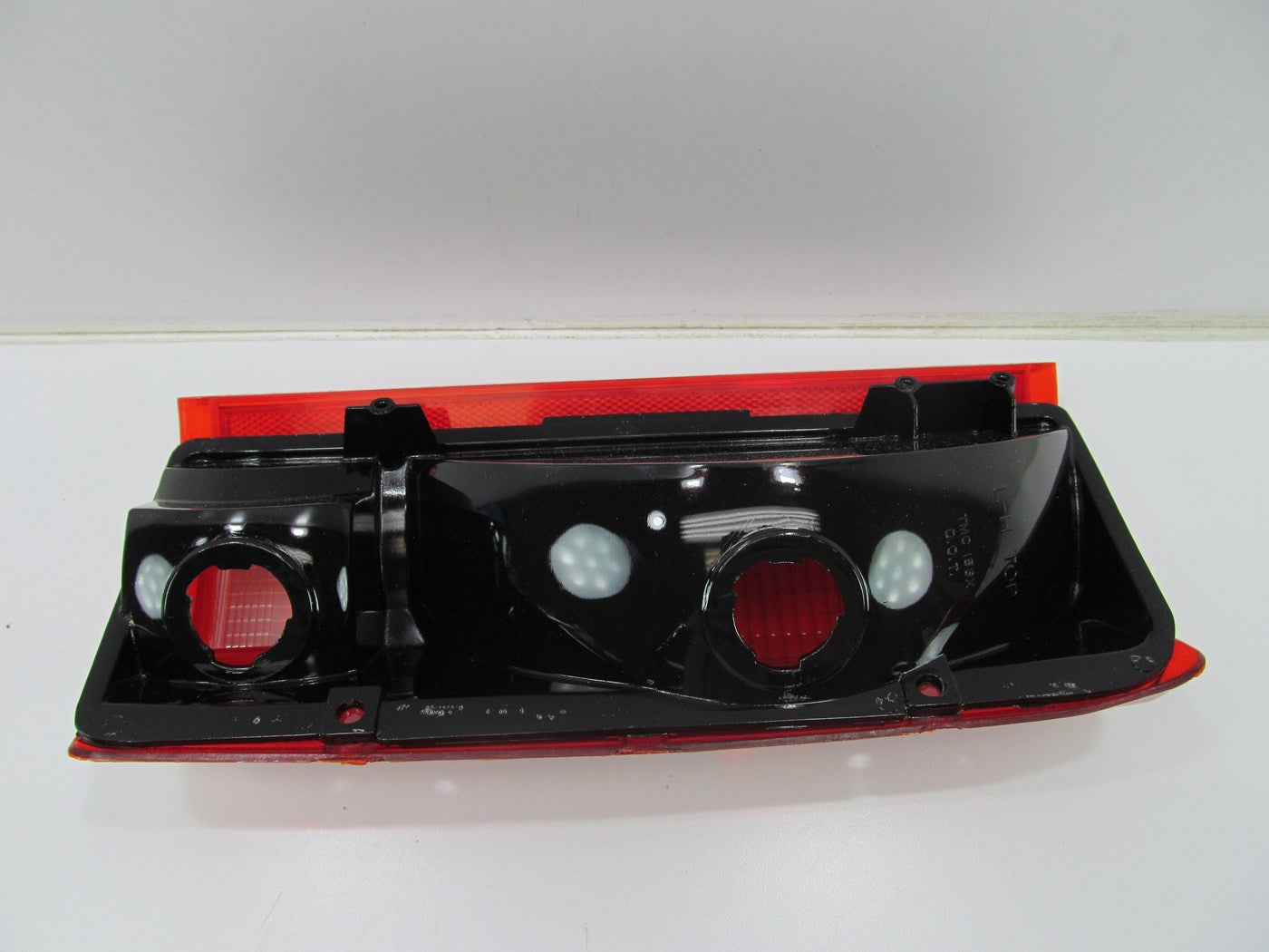 Glo-brite 258-1 LEFT Stop Tail Turn Light Lamp 1980-86 Bronco F-150 F-250 F-350
