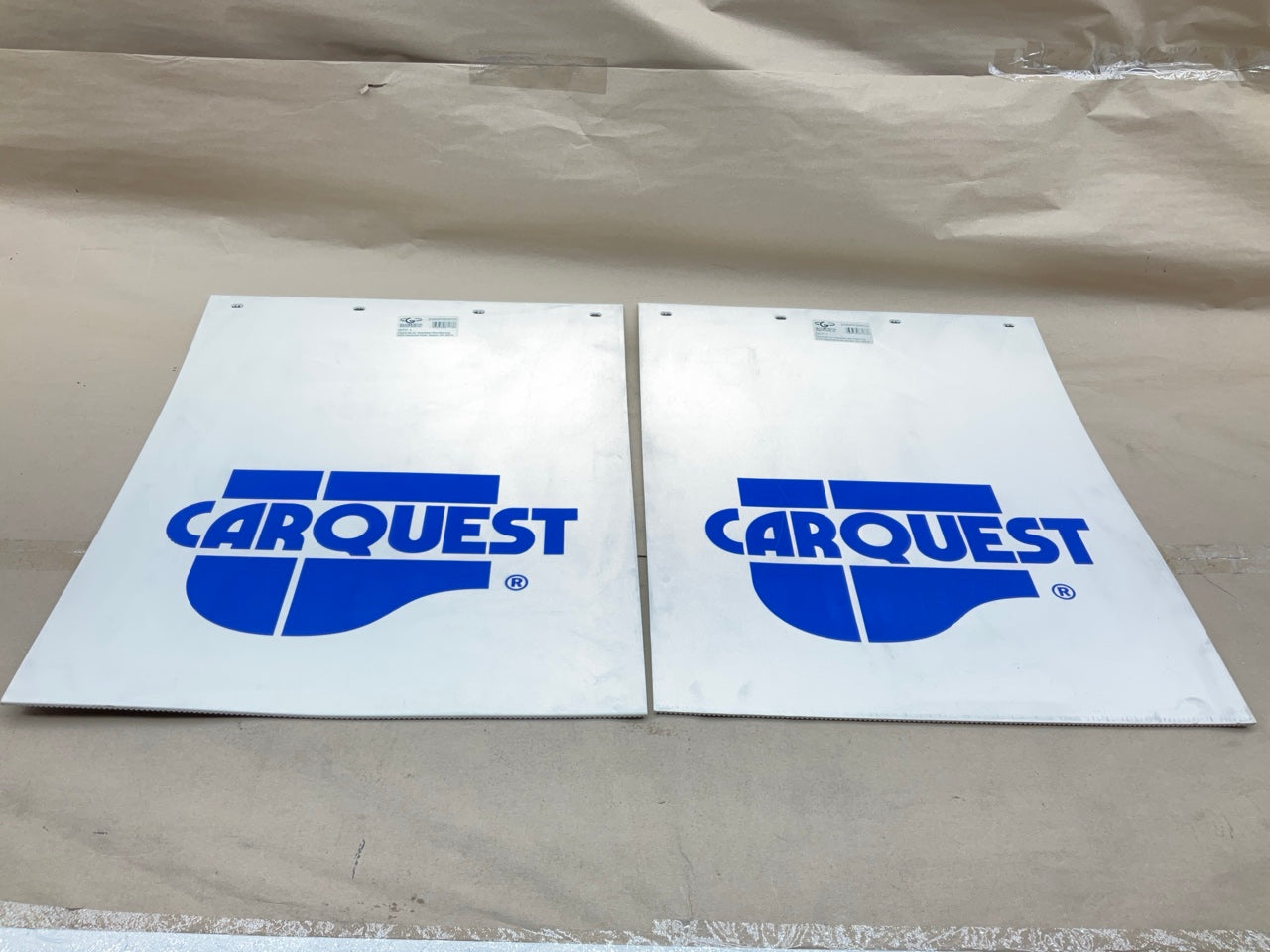 (2) Globetech 2430PPSWCQ Truck Trailer Splash Guards / Mud Flaps 24''x30''x3/16''