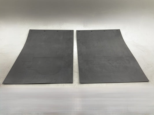(2) Globetech 2436PSBCQ HD Truck Splash Guard / Mud Flap 24''x36''x3/16'', Black