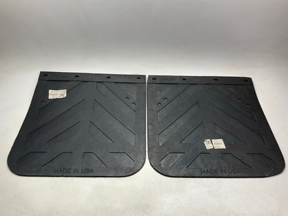 (2) Globetech GT-2424CD HD Truck Splash Guard / Mud Flaps - 24''x24'', 1/4'' Thick