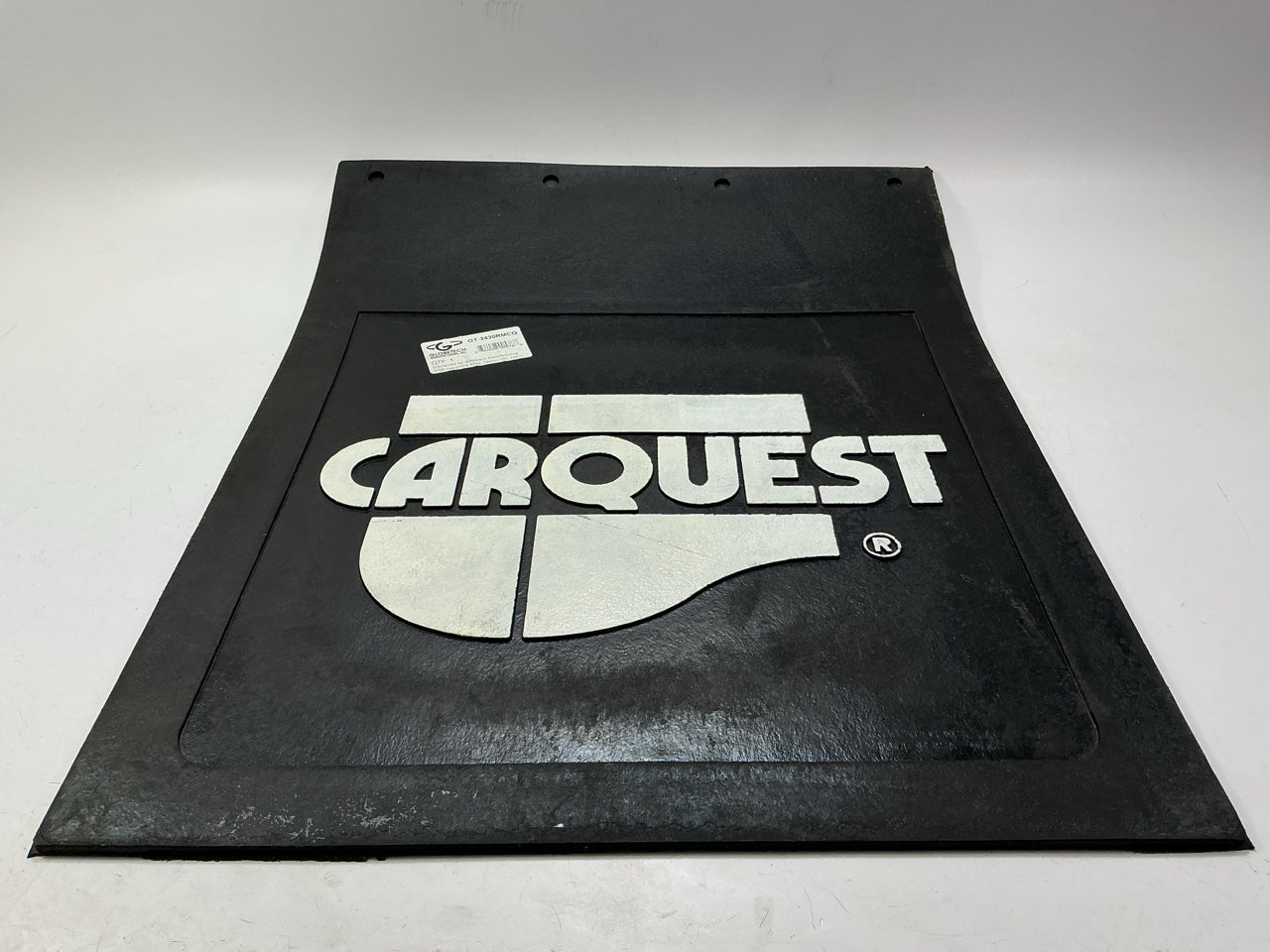 Globetech GT-2430RMCQ Rubber Mud Flap With ''CARQUEST'' Logo 24'' X 30'' X 5/16''